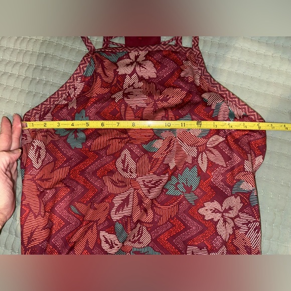 PrAna Kaley Recycled Polyester Active Dress in Rosewood Floral, Size M - Picture 4 of 13